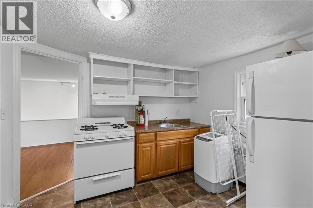 53 Kinsey Street Property Photo 13