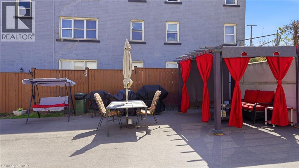 1745 King Street E Property Photo 47