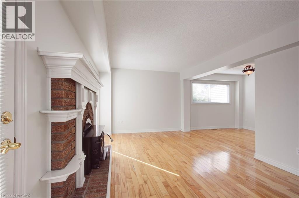 336 Queen Street S Unit# 14 Property Photo 11