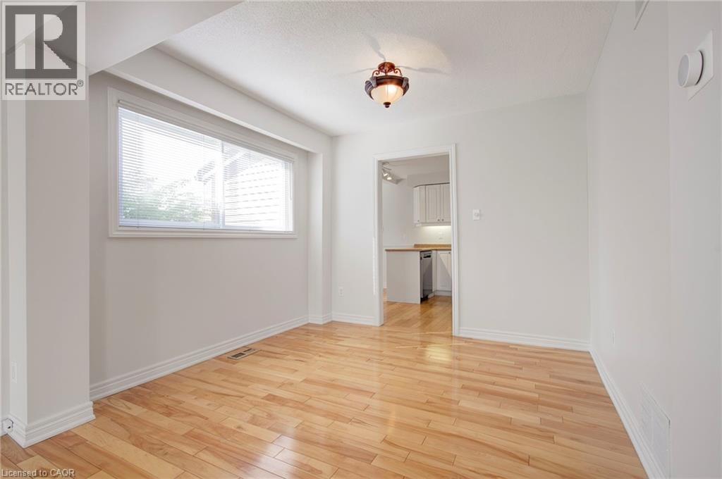 336 Queen Street S Unit# 14 Property Photo 15