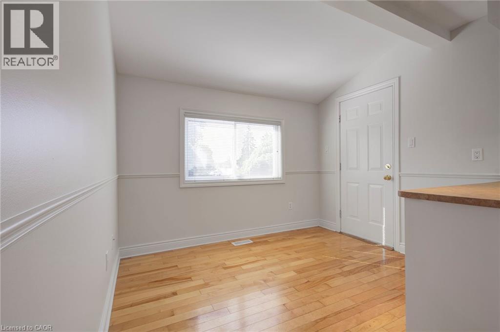 336 Queen Street S Unit# 14 Property Photo 20