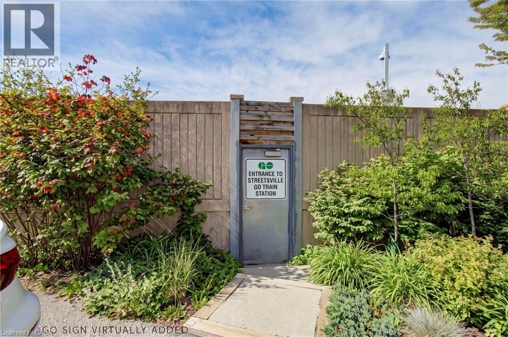 336 Queen Street S Unit# 14 Property Photo 38