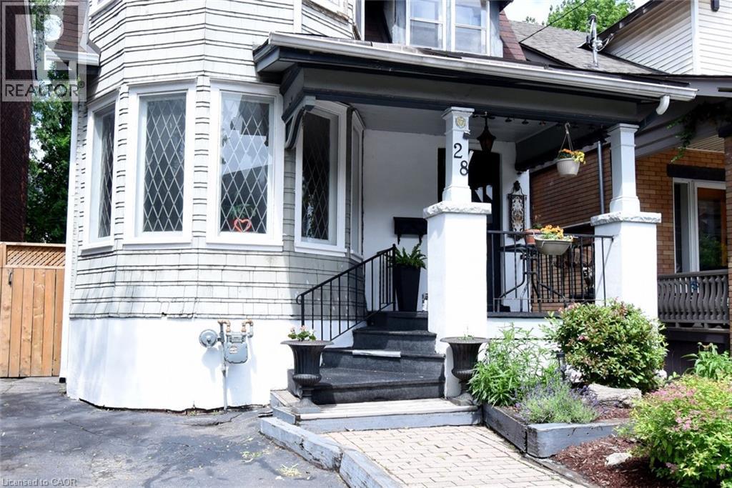 28 St Clair Avenue Property Photo 2
