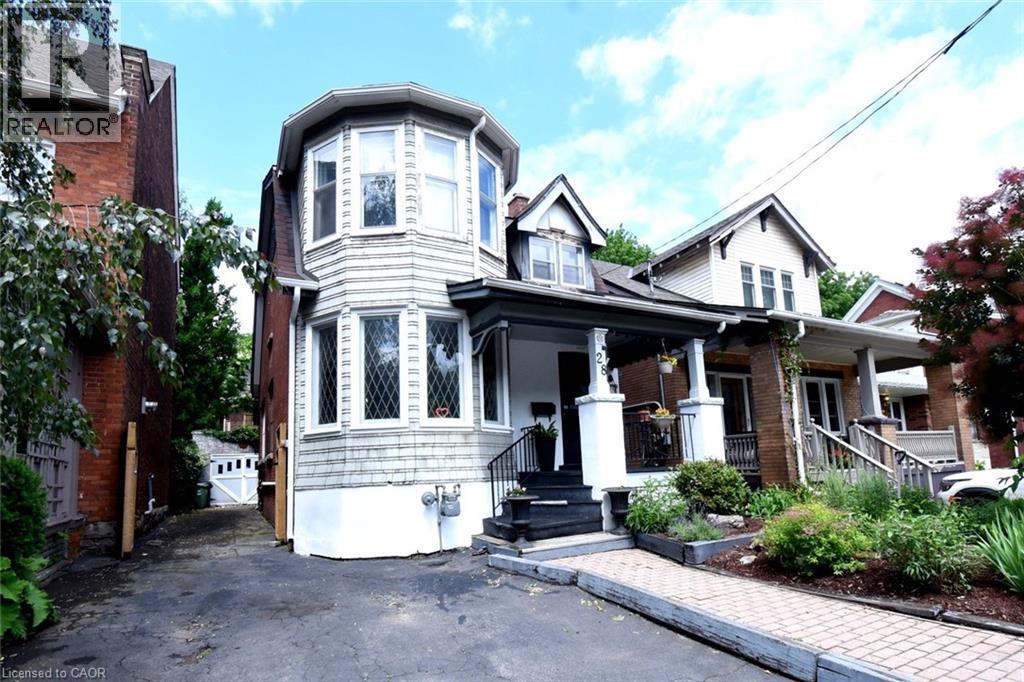 28 St Clair Avenue Property Photo 4