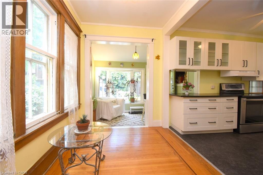 28 St Clair Avenue Property Photo 14