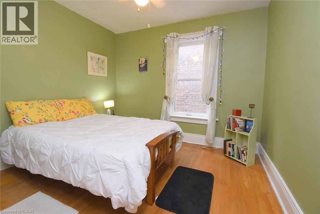 28 St Clair Avenue Property Photo 30