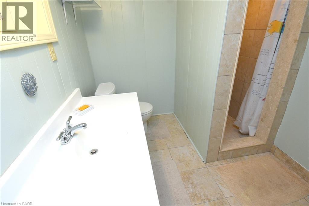 28 St Clair Avenue Property Photo 34