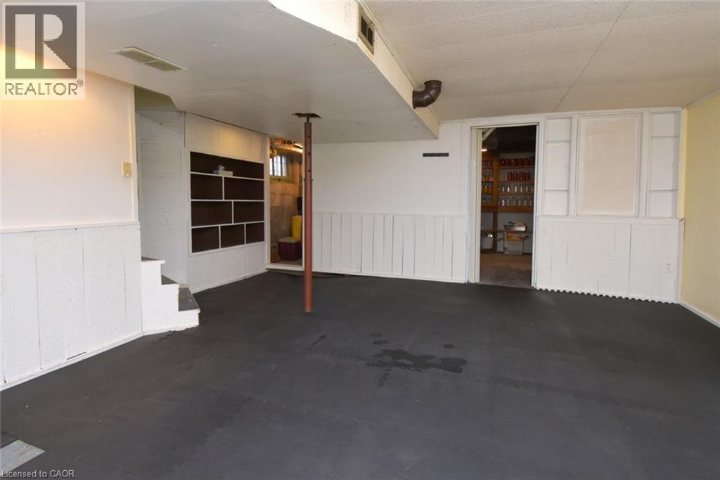 28 St Clair Avenue Property Photo 40