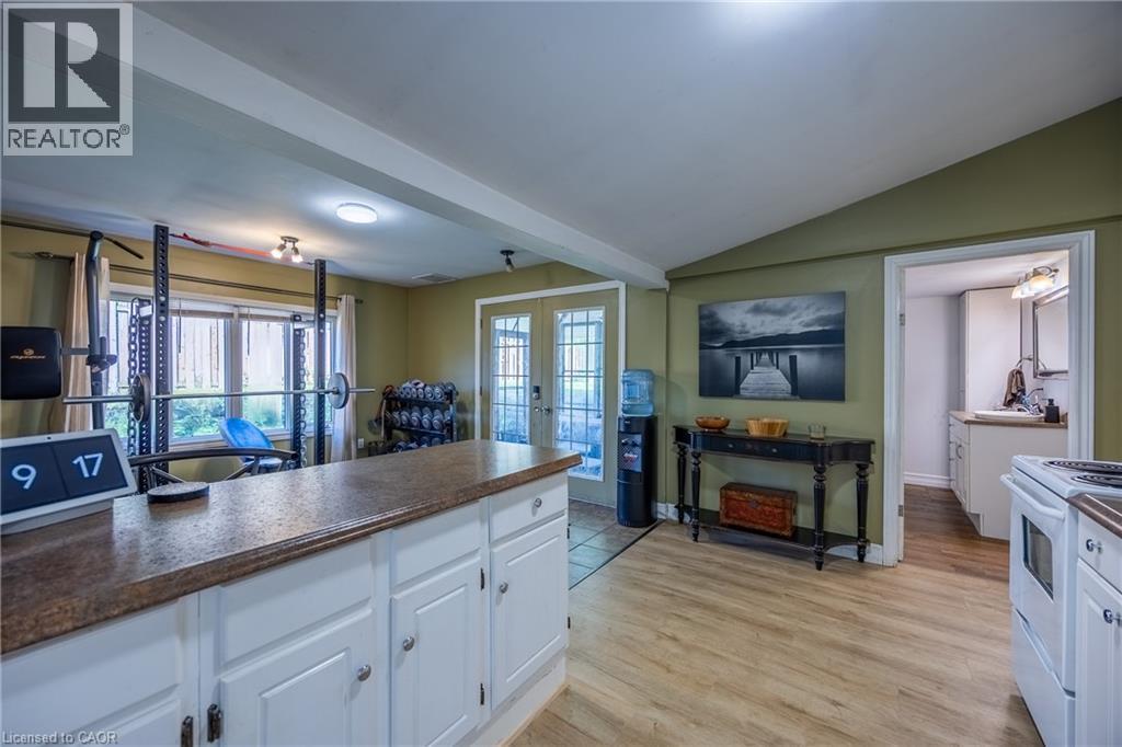 122 Queen Street Property Photo 15