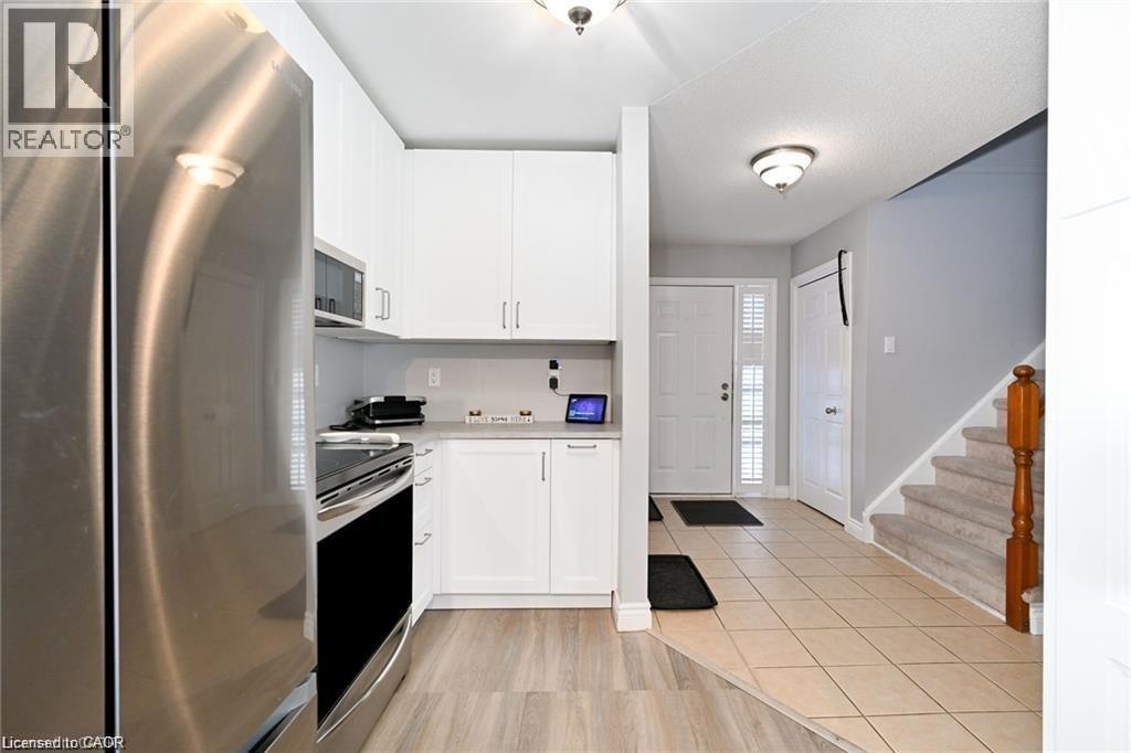 8 Buss Court Property Photo 7