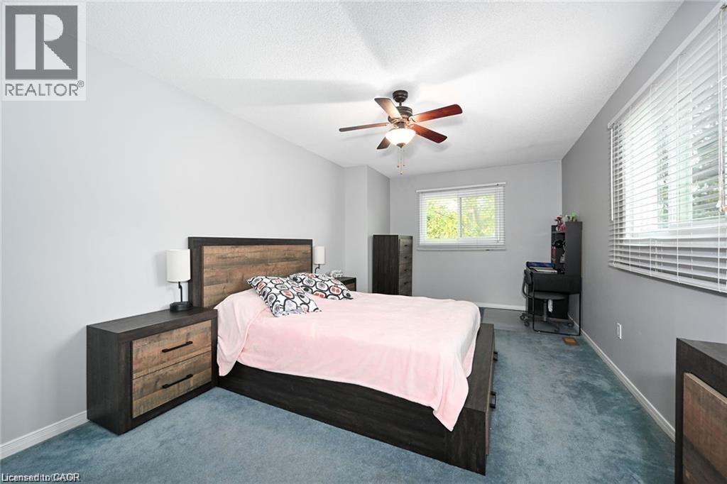 8 Buss Court Property Photo 14