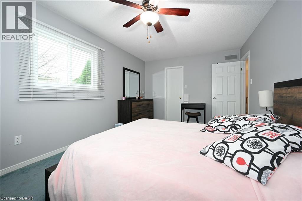 8 Buss Court Property Photo 16