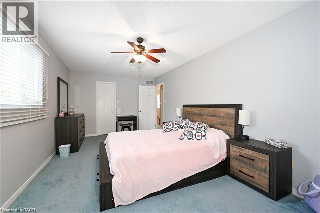 8 Buss Court Property Photo 17