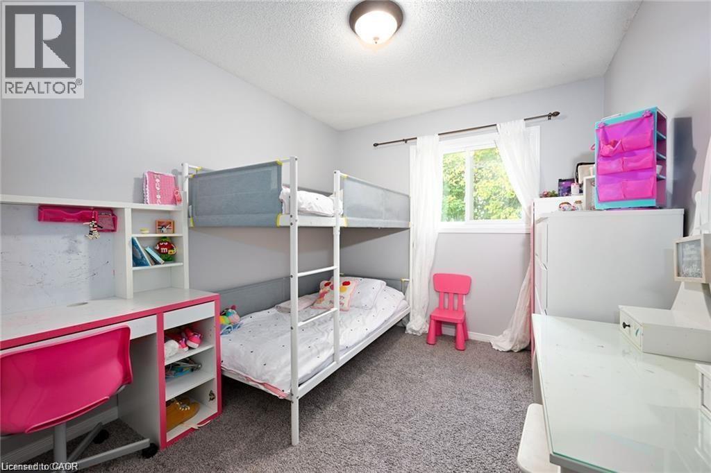 8 Buss Court Property Photo 21