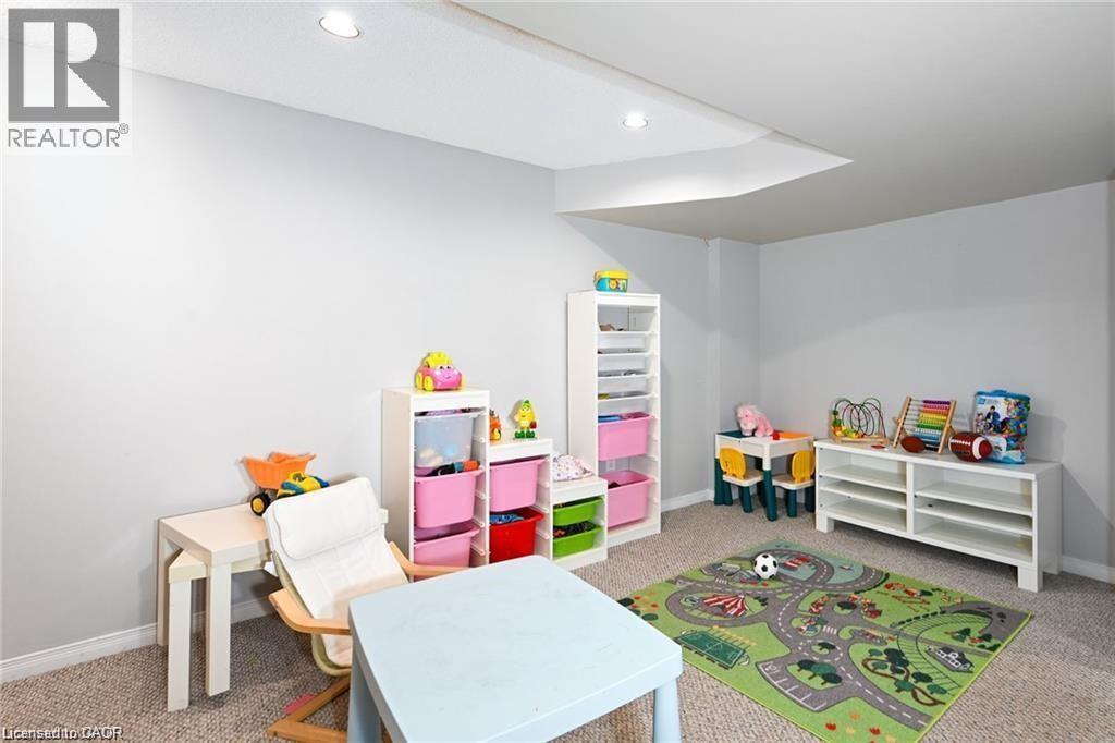 8 Buss Court Property Photo 25