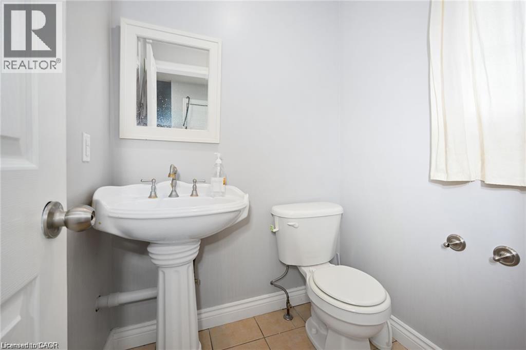 8 Buss Court Property Photo 34
