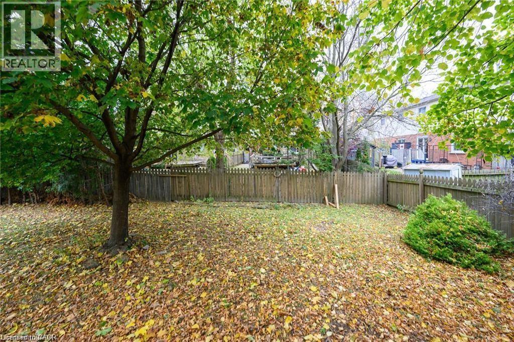 8 Buss Court Property Photo 43