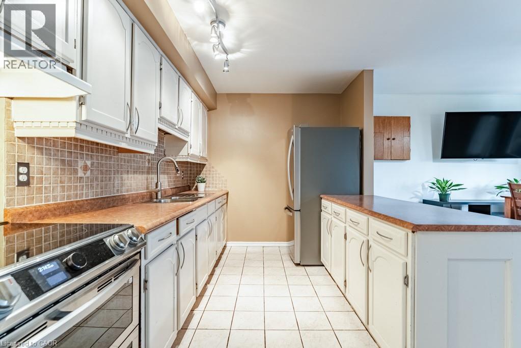 4042 Longmoor Drive Unit# 4 Property Photo 15