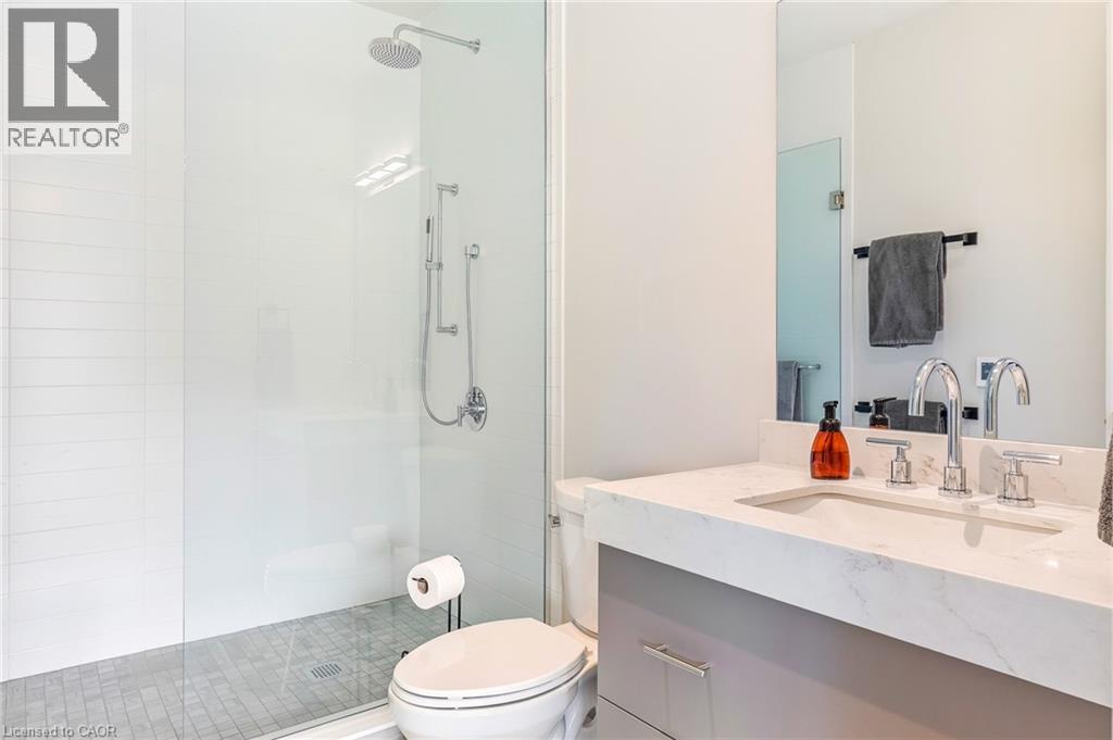 123 Maurice Drive Unit# 303 Property Photo 28