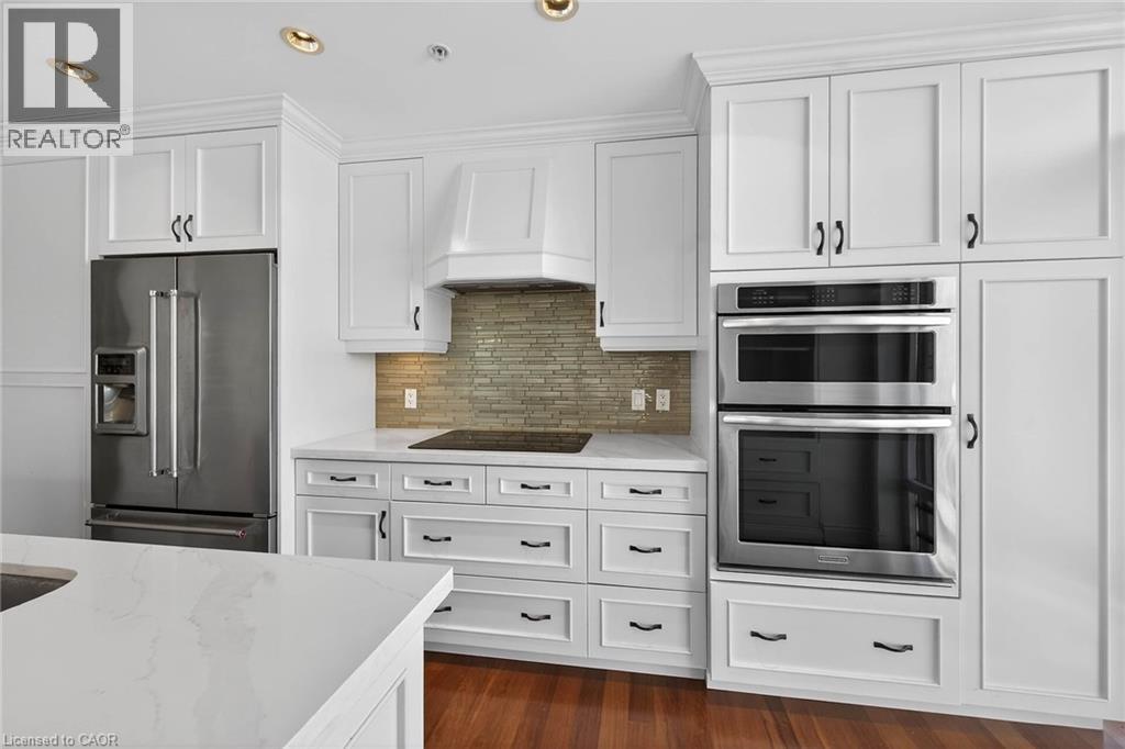 205 Lakeshore Road W Unit# 409 Property Photo 11