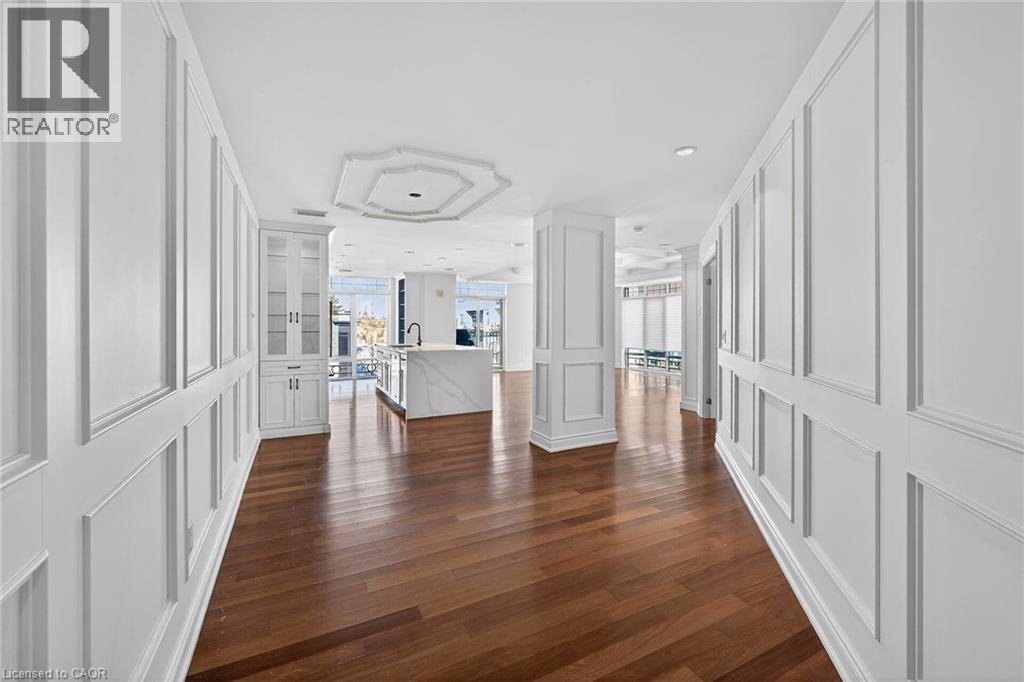 205 Lakeshore Road W Unit# 409 Property Photo 13