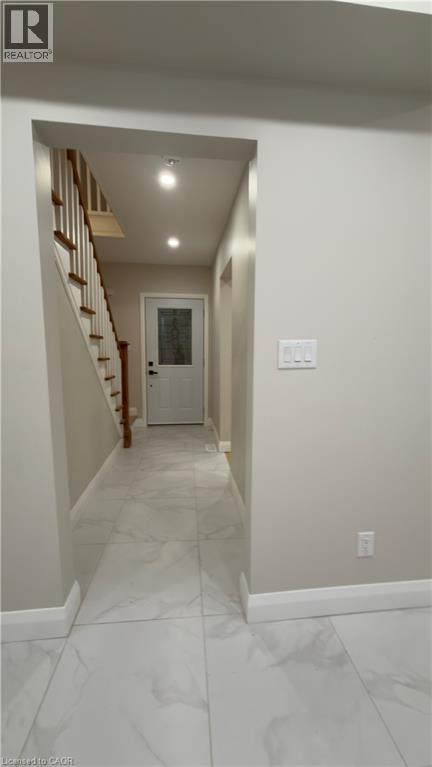 18 Miehm Place Property Photo 8