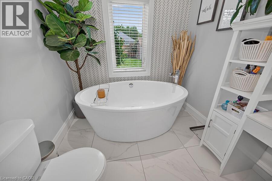 42 Bluenose Drive Property Photo 23