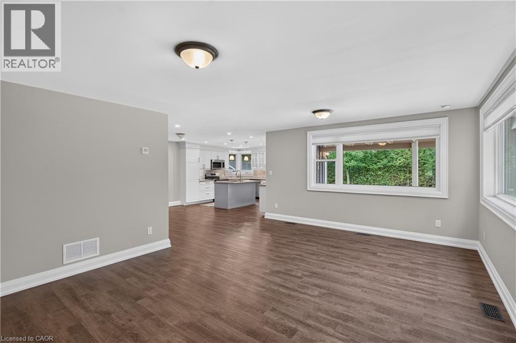 258 Lynden Road Property Photo 8