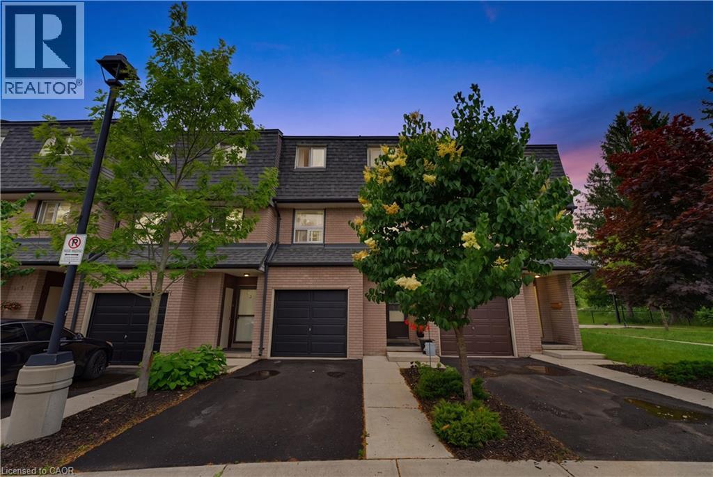 138 Blackhorne Drive Unit# 4 Property Photo 2