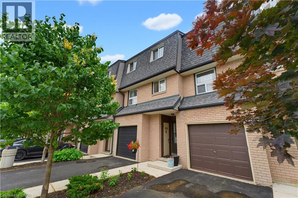 138 Blackhorne Drive Unit# 4 Property Photo 3