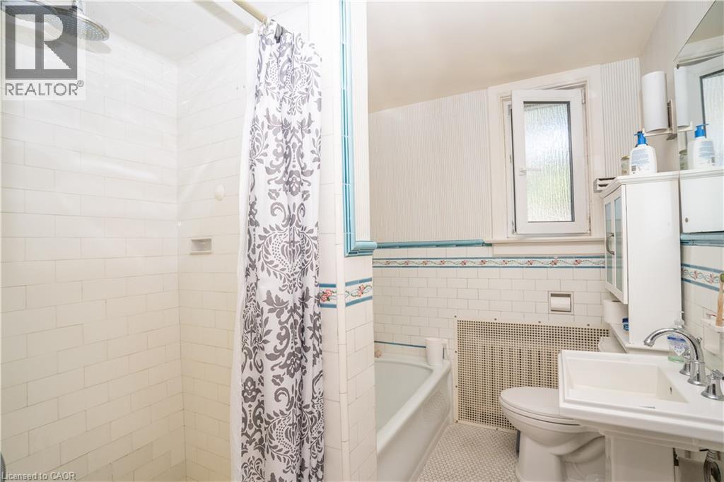 12 Wellington Street N Unit# 2 Property Photo 12