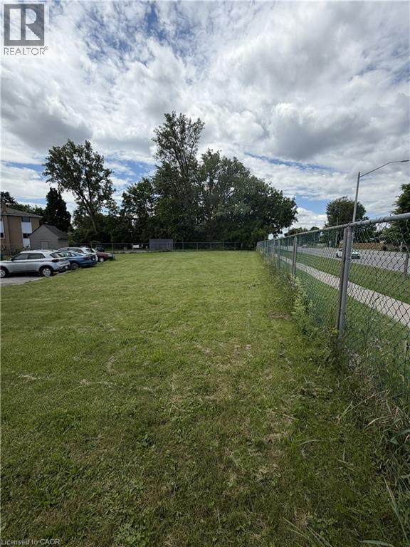 26 Carnaby Crescent Property Photo 5