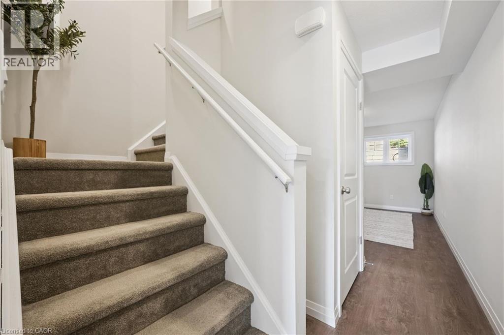 24 Morrison Road Unit# A4 Property Photo 8