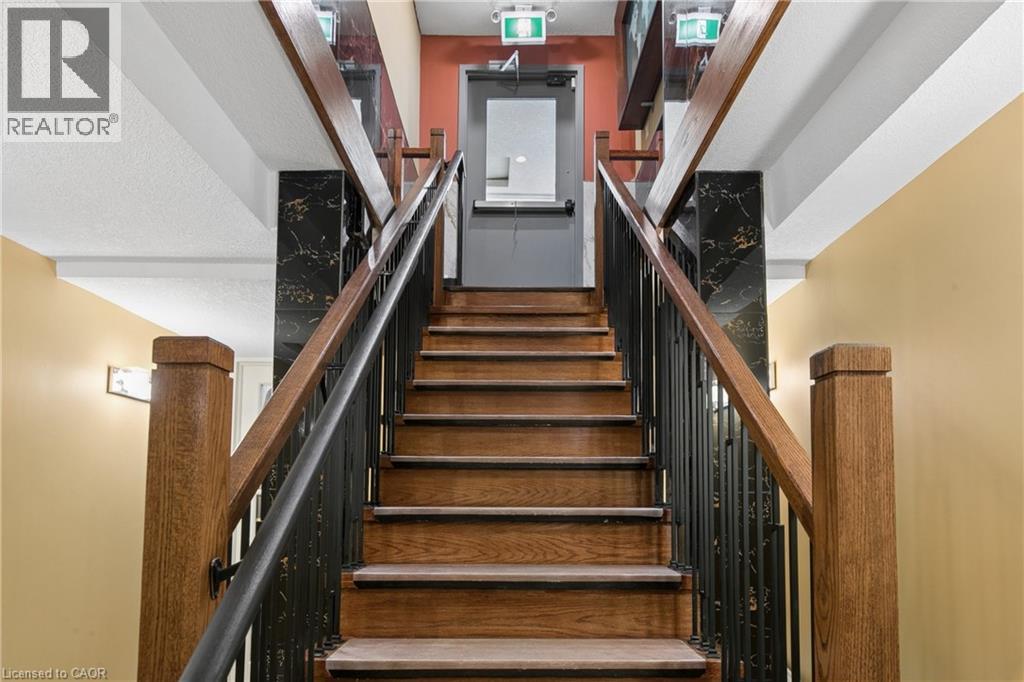 19 King Street E Unit# B Property Photo 3