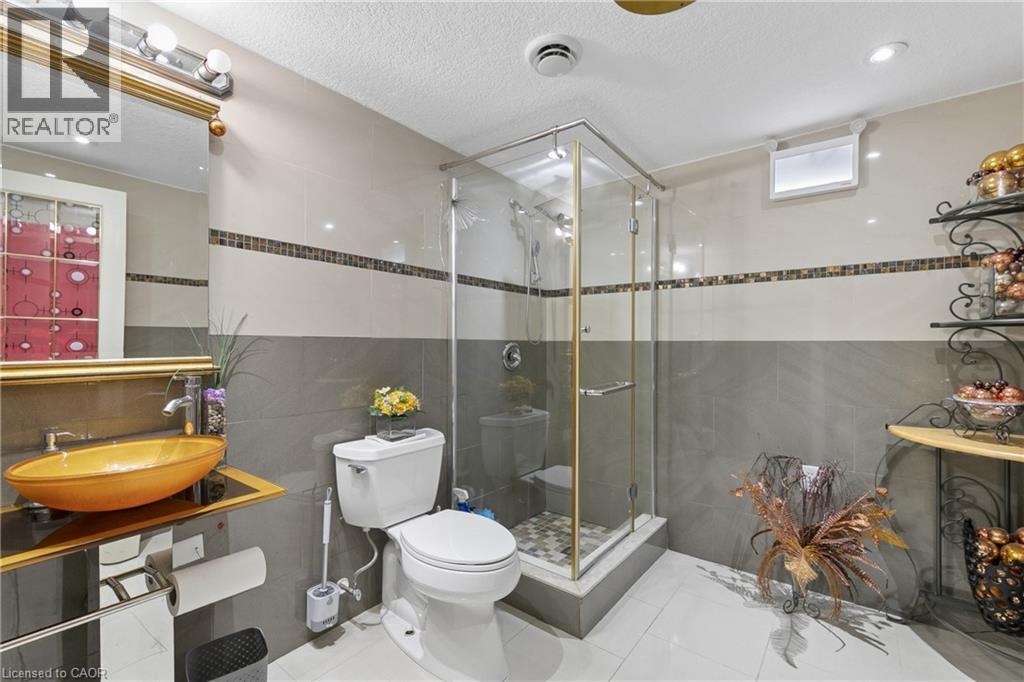 19 King Street E Unit# B Property Photo 6