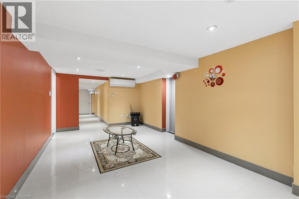 19 King Street E Unit# B Property Photo 12