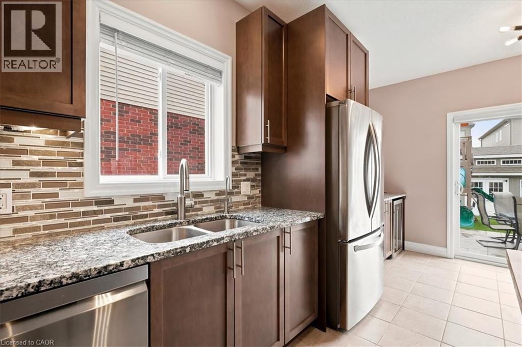 921 Eden Oak Court Property Photo 16