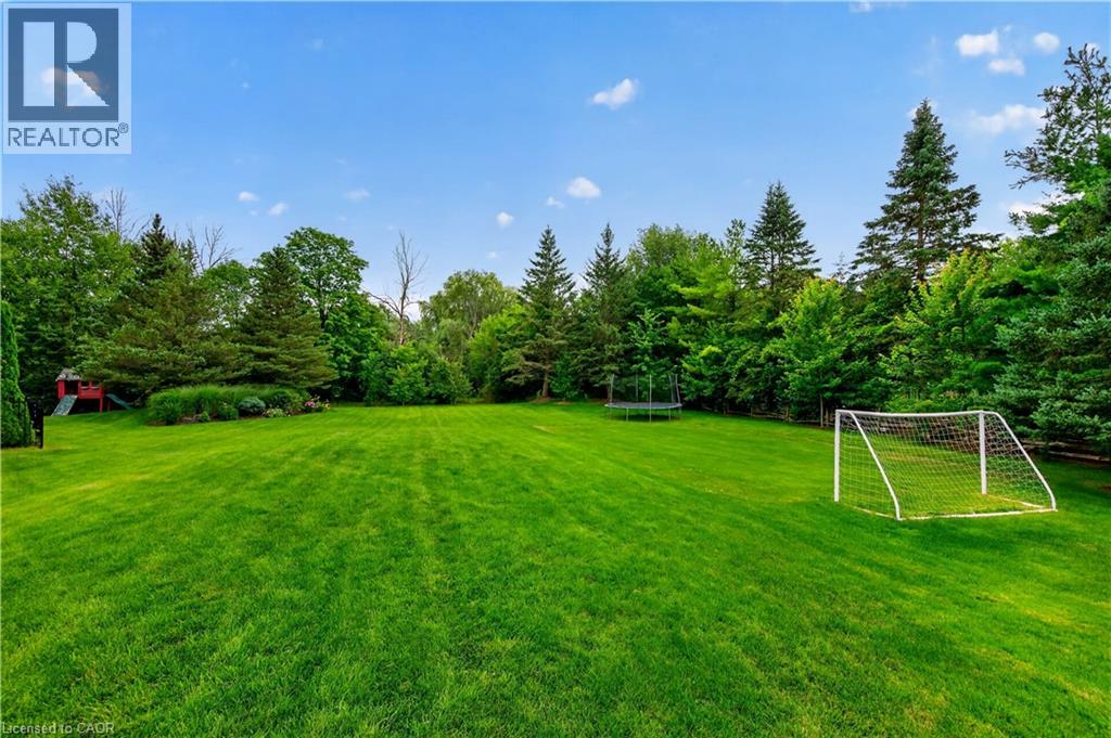2050 15 Side Road Property Photo 32