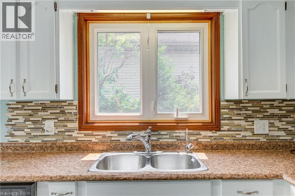 95 Allen Street Property Photo 21