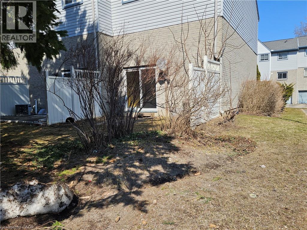589 Beechwood Drive Unit# 43 Property Photo 35