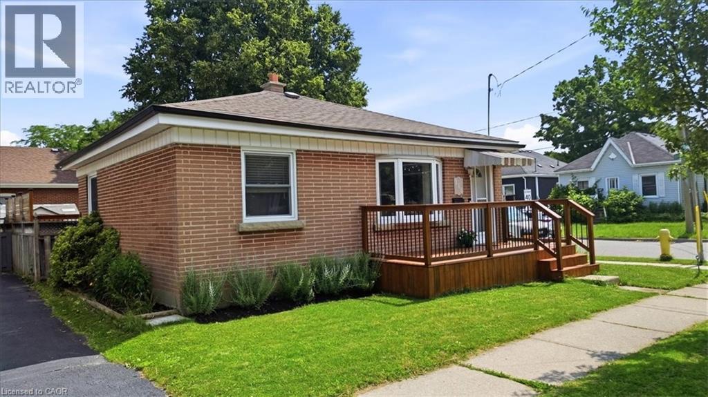166 CATHARINE Avenue Property Photo 1
