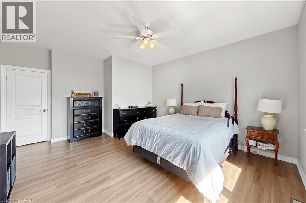18 Gateway Avenue Property Photo 16