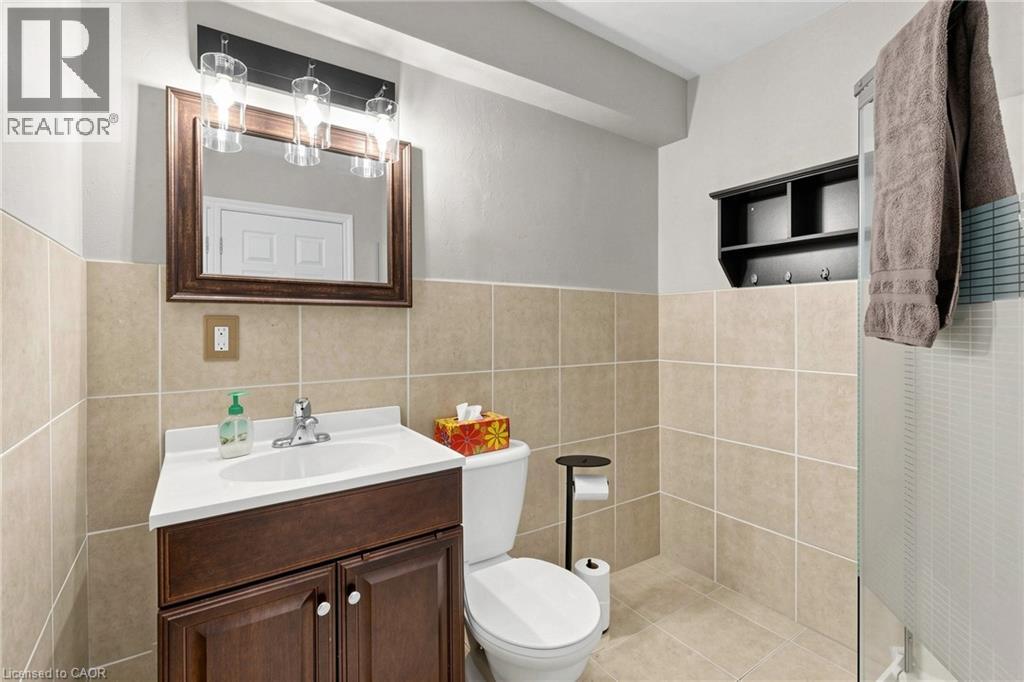 18 Gateway Avenue Property Photo 37