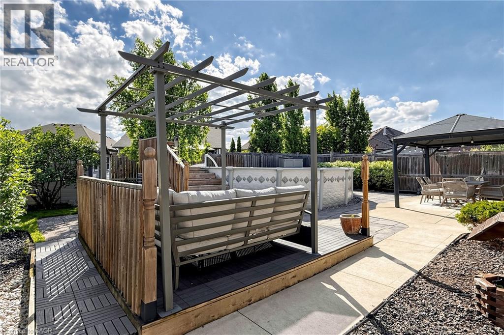18 Gateway Avenue Property Photo 49