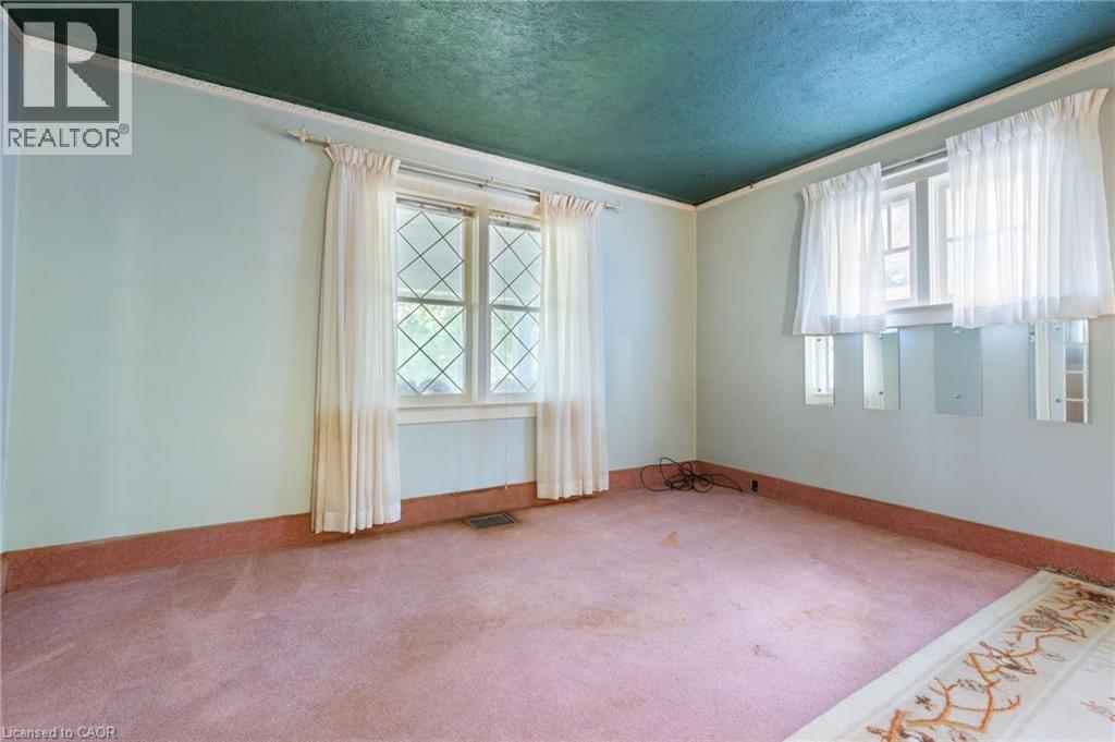 35 Basil Avenue Property Photo 6