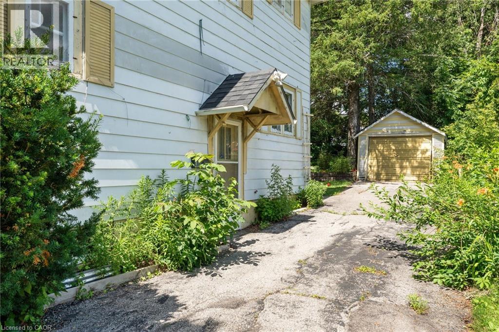 35 Basil Avenue Property Photo 22