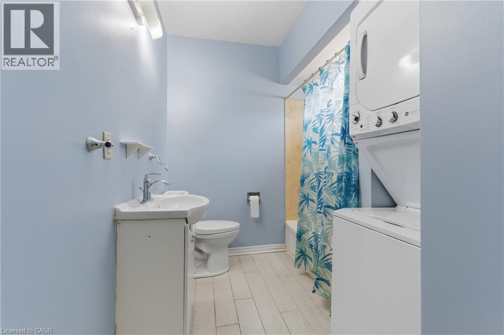 880 Lawrence Road Property Photo 21