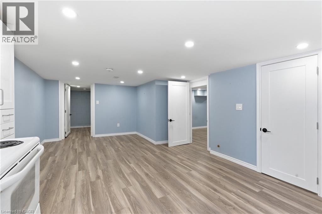 880 Lawrence Road Property Photo 36