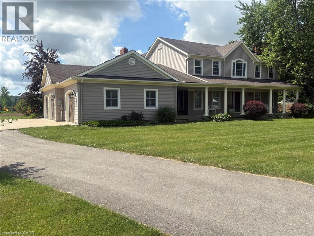915 Queenston Road Property Photo 49