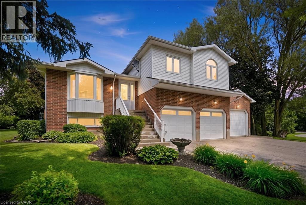 170 Elmslie Place Property Photo 1